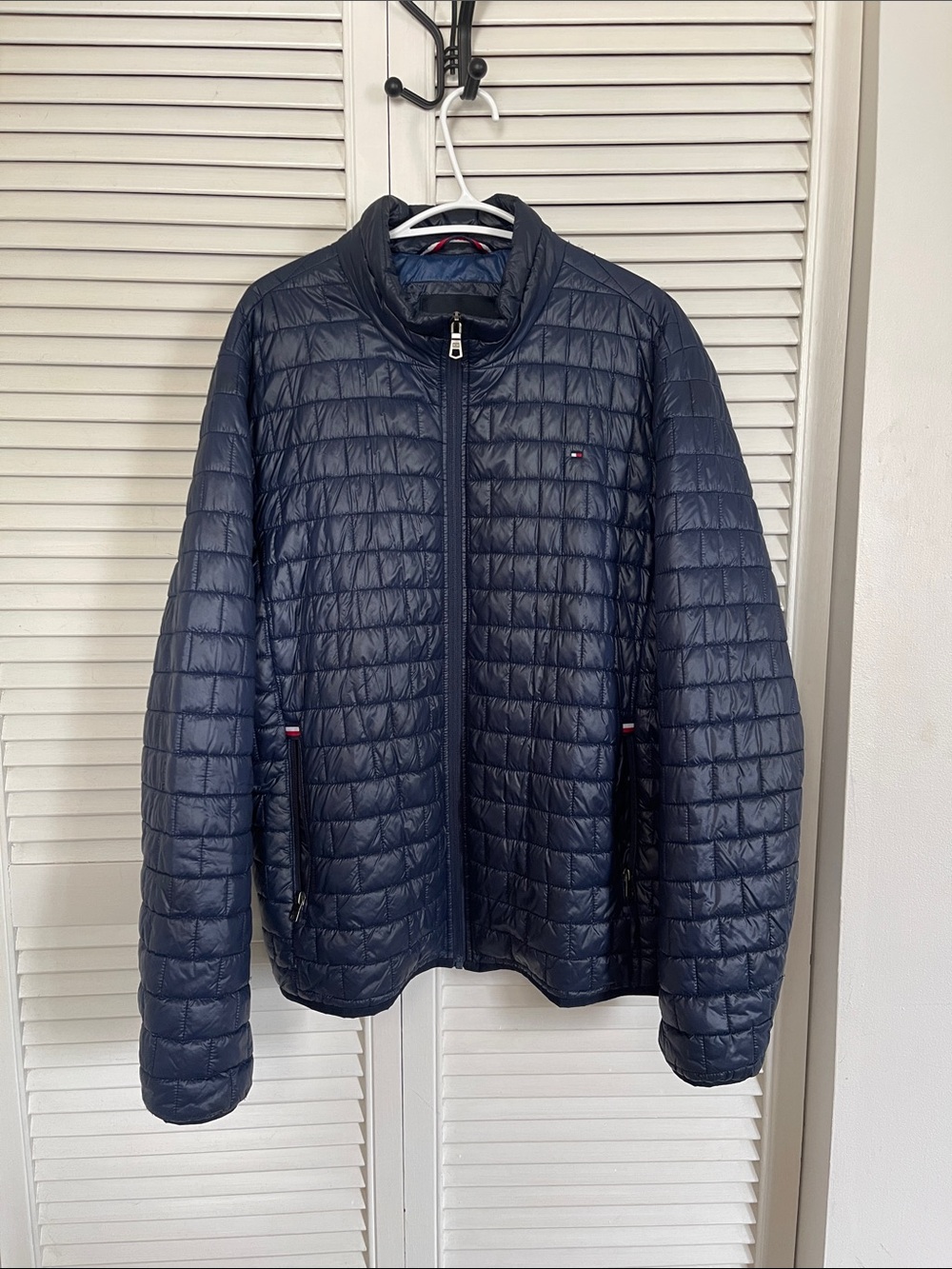 Tommy Hilfiger Men's Quilted Navy Lightweight Puffer Jacket